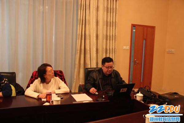 02郑州二十四中校长陈峻发言